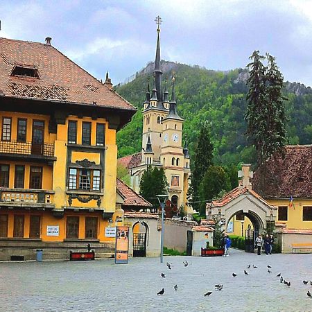 Casa Ileana Centrul Vechi Brasov Apartment ภายนอก รูปภาพ